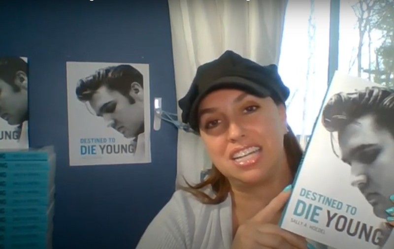 Elvis Presley nu ar fi murit din cauza dependenței de droguri, ci din cauza „genelor proaste”. Dezvăluirile unei scriitoare americane