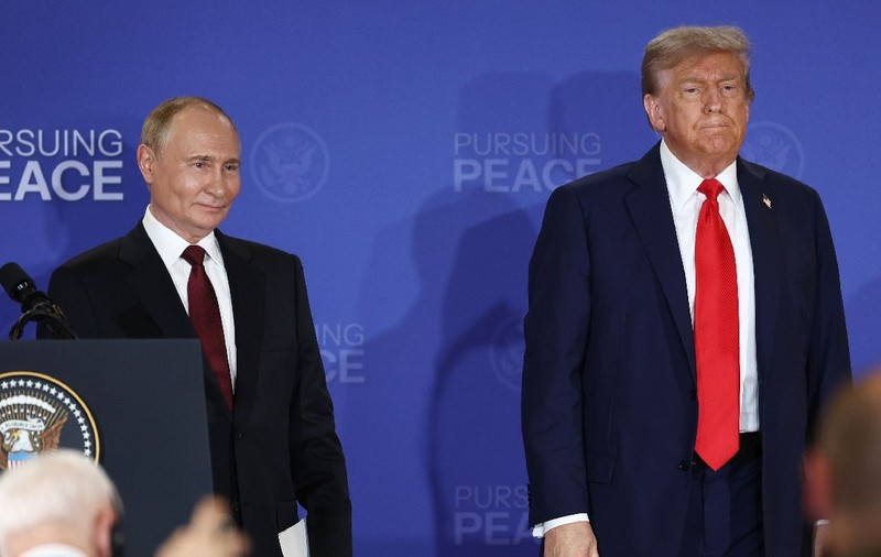 Războiul a devenit foarte greu pentru Vladimir Putin. „A pierdut 1,5 milioane de soldați și economia rusă se prăbușește”, spune Donald Trump