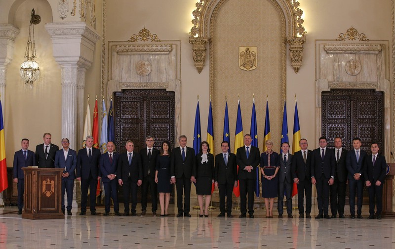 E foame de bani, băieți? | Despre cum se face depesedizarea prin penelizare!