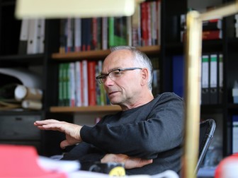 Scriitorul Dietrich Schulze-Marmeling