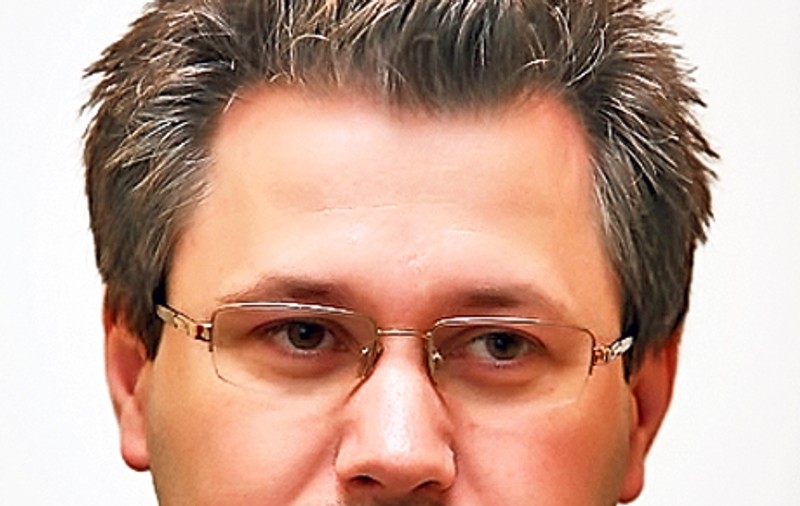 Ministrul Costoiu, interogat în dosarul licenţelor IT