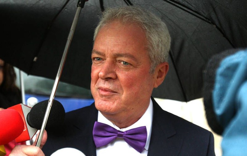 REACŢIA TATĂLUI LUI VICTOR SLAV, în legătură cu DIVORŢUL FIULUI SĂU!