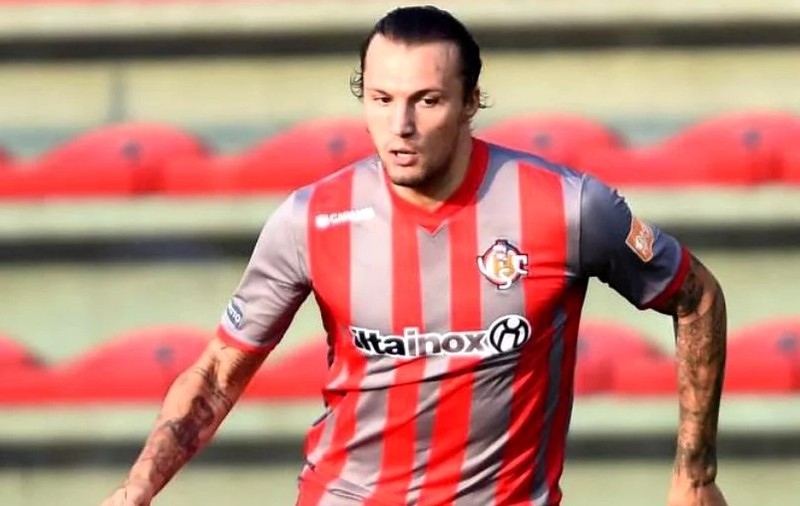 Vasile Mogoș a fost condamnat la închisoare în Italia. Ce a făcut fotbalistul convocat recent de Contra la echipa națională