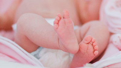 Mărturia mamei bebelușului mort la Maternitatea Polizu pentru care s-a deschis anchetă penală: „L-au mâncat pur și simplu”