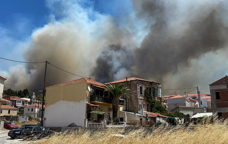 Grecia se confruntă cu patru incendii majore. 53 de focare au fost semnalate în ultimele 24 de ore