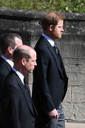 Prințul William și prințul Harry, la funeraliile bunicului lor FOTO: Profimedia
