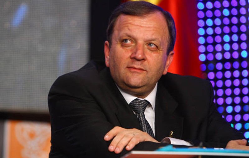 Declarația care îl va scoate din minți pe Crin Antonescu:  „Antonescu se află într-o lesă politică foarte strânsă”