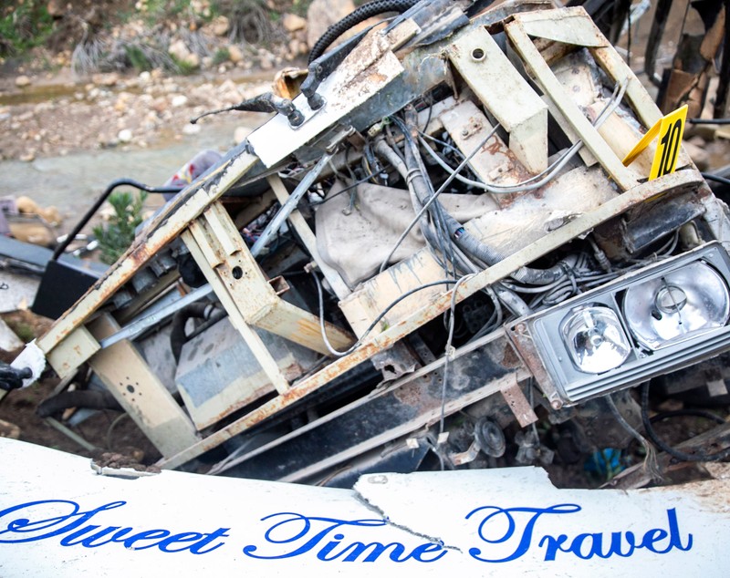 Un autocar cu peste 40 de pasageri la bord a căzut într-o râpă, în Tunisia. Cel puțin 24 de oameni au murit
