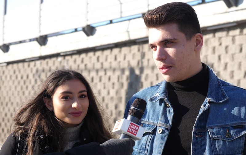VIDEO/Mesajul fanilor pentru Simona Halep: “Am plâns de emoție”. ”Să o țină tot așa și să vină cu tripleți!”