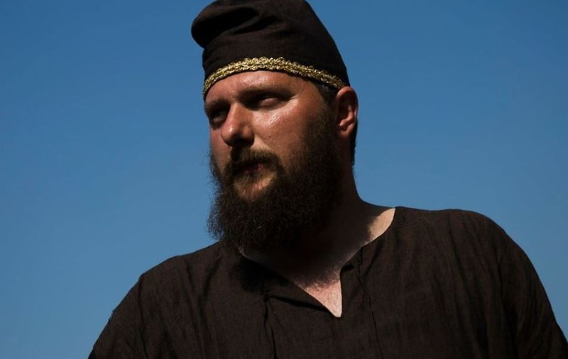 Președintele Asociației Culturale „Valea Dacilor”, găsit mort în casă de Ziua Națională. Rareș Demian a folosit un tricolor pentru gestul fatal