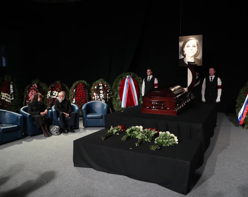 „Daria a murit pentru victoria noastră”. Discursul lui Dughin la înmormântarea fiicei sale