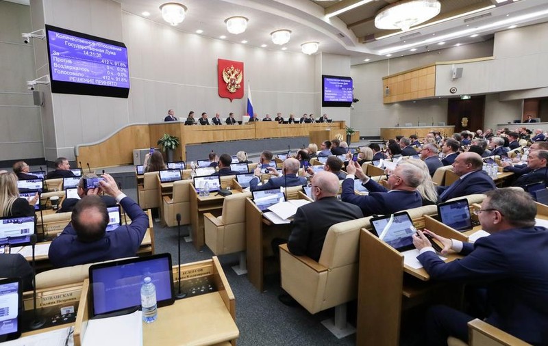 Mai mulți deputați ruși au votat pentru anexarea celor patru provincii ucrainene decât au fost prezenți în Duma de Stat