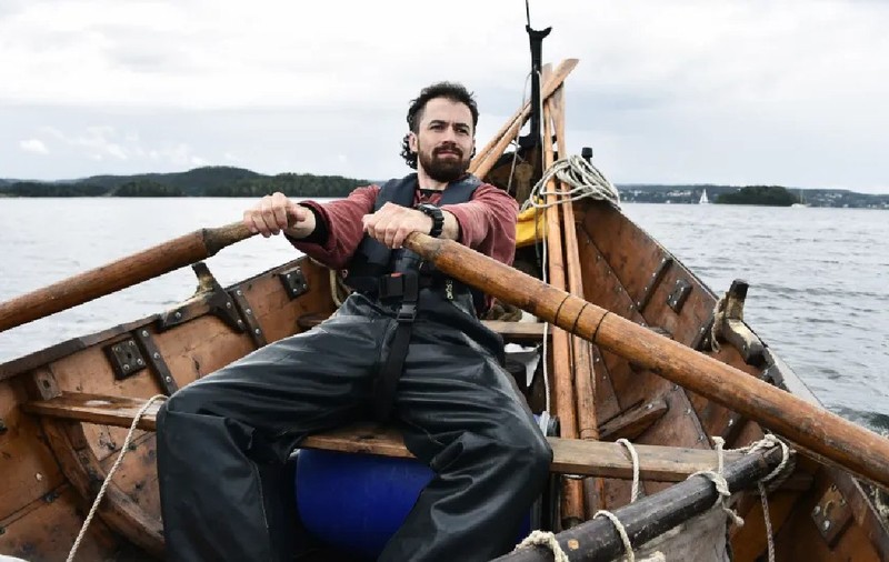 Un arheolog navigează de trei ani pe urmele vikingilor: „O balenă a ieșit brusc la suprafață”