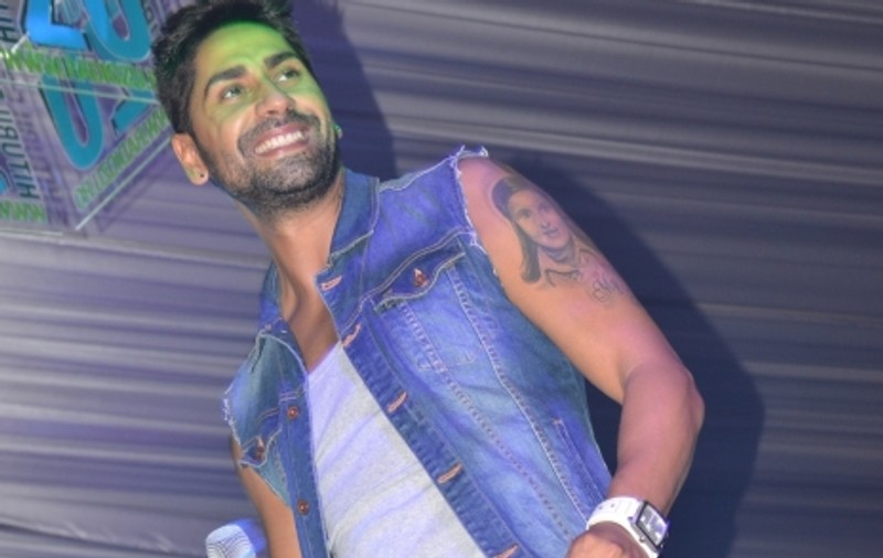 Connect-R, prins cu CEA MAI MARE MINCIUNĂ din viaţa lui. De data asta, e compromis pe vecie:) | FOTO