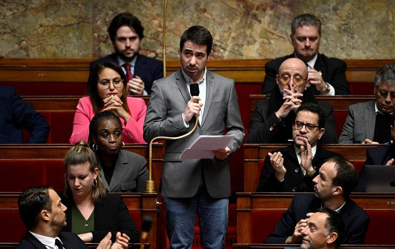 Un deputat francez a fost prins cumpărând droguri într-o stație de metrou din Paris: „Am recunoscut imediat acuzațiile”
