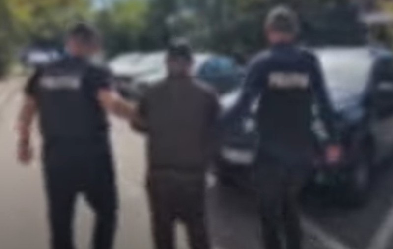 Român condamnat la şapte ani de închisoare în Italia pentru trafic de persoane și urmărit internațional, prins la Craiova | VIDEO