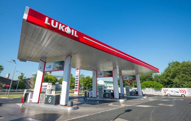 ANALIZĂ | Oligarhii ruși care controlează Lukoil, al treilea grup petrolier din România, pe lista SUA pentru viitoare sancțiuni