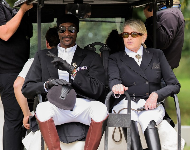 Cum s-a îmbrăcat Snoop Dogg la finala de dresaj pe echipe de la Jocurile Olimpice de la Paris