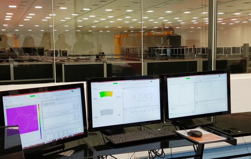 VIDEO | Libertatea a intrat în camera unde va funcţiona cel mai puternic laser din lume! Uşa are 120 de tone, zidurile 2 metri grosime