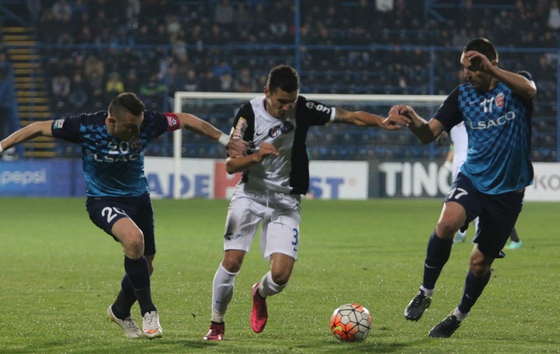 Liga I: FC Viitorul - FC Botoşani 3-1. Trupa lui Hagi s-a impus clar în faţa unei echipe modeste şi s-a apropiat la un punct de liderul Astra. Valeriu Iftime îl face praf pe Pustai: "Nu ştiu ce matematică a făcut"