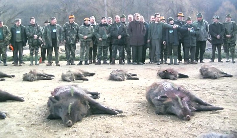 Tönnies a luat parte la celebrele partide de vânătoare de la Balc organizate de Ion Țiriac