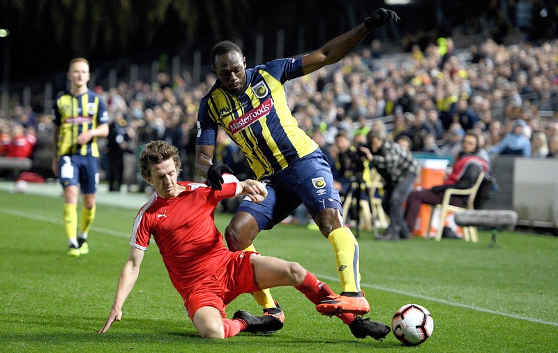 Usain Bolt a trecut la fotbal! Celebrul atlet a debutat în campionatul australian