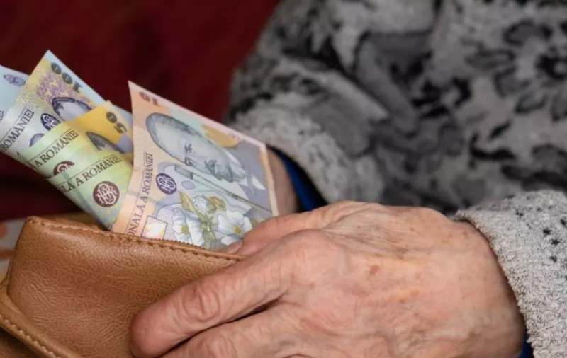 Milioane de pensionari care au pensii mai mici de 2.574 de lei vor primi ajutoarele „one-off” în 2026