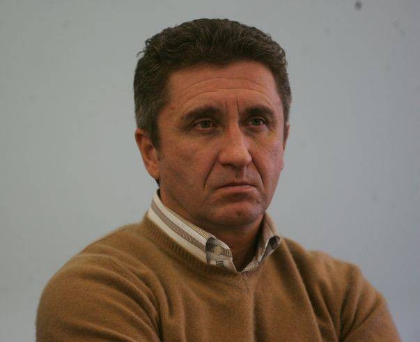 Florin Segărceanu ştie cum o poate învinge Simona pe Serena Williams