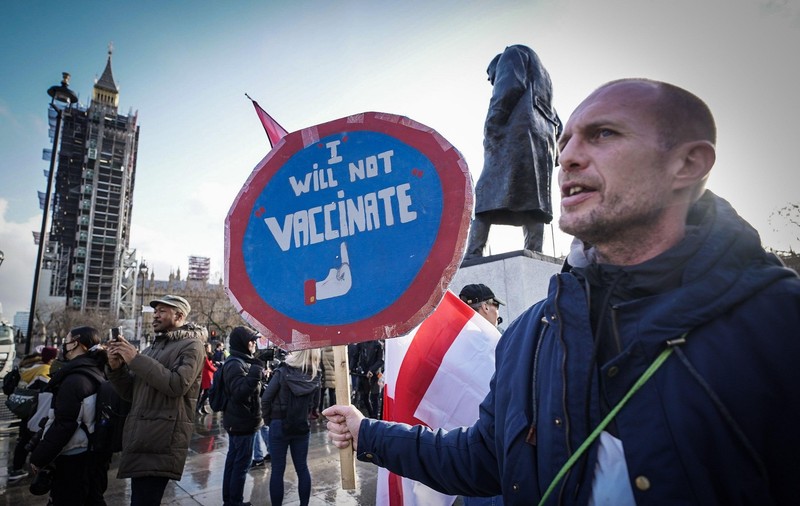 Psihiatrul Vlad Stroescu, despre mișcarea antivaccin: „«Scepticii» nu sunt, cel mai adesea, rău intenționați, ci oameni înspăimântați”