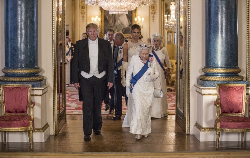 GALERIE FOTO | Mesajul reginei Elisabeta la banchetul organizat în cinstea lui Donald Trump: ”Valorile şi interesele noastre comune vor continua să ne unească”