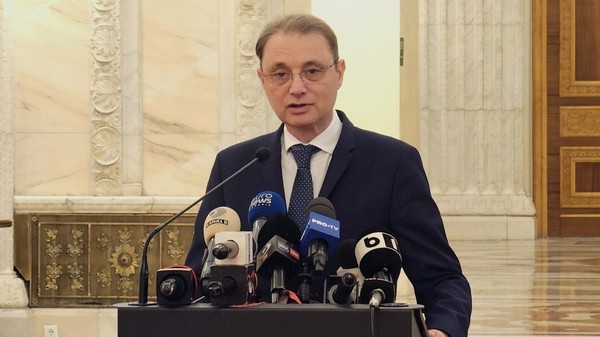 Premierul desemnat Luca Niculescu va depune pe 15 octombrie la Parlament programul de guvernare și lista miniștrilor. Foto: Cristian Otopeanu / Libertatea