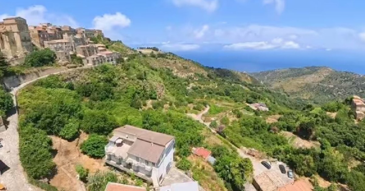 Locul unde se află casa cuplului. Travel Beans/ YouTube