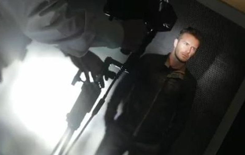 David Beckham a realizat o şedinţă foto inedită pentru parfumul lui | VIDEO