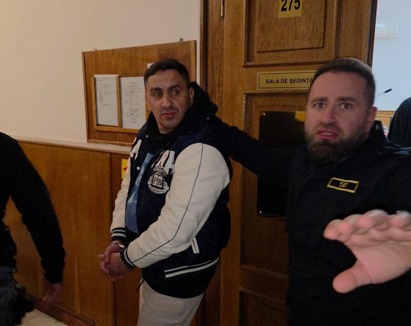 A început procesul asasinatului cu bombă de la Arad. Nepoata omului de afaceri Ioan Crișan îi cere mamei o avere drept despăgubiri morale