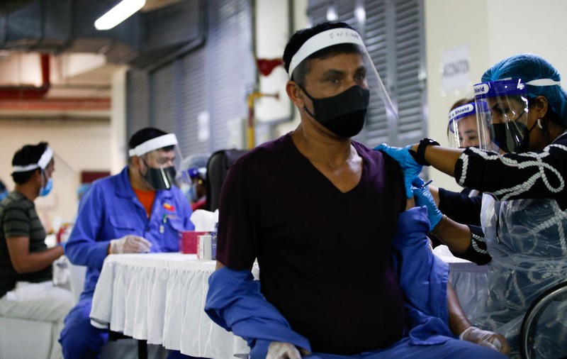 Prima țară din lume care susține că are 100% din populația eligibilă vaccinată anti-COVID cu cel puțin o doză