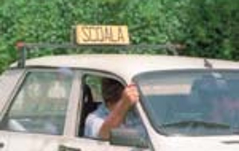 Permisul de conducere se schimba fara examen