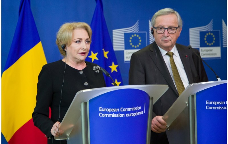 UPDATE. Dăncilă îi cere lui Juncker să explice de ce Comisia Europeană s-a interesat de dosarele din justiție: ”Astfel de practici au mai fost făcute”