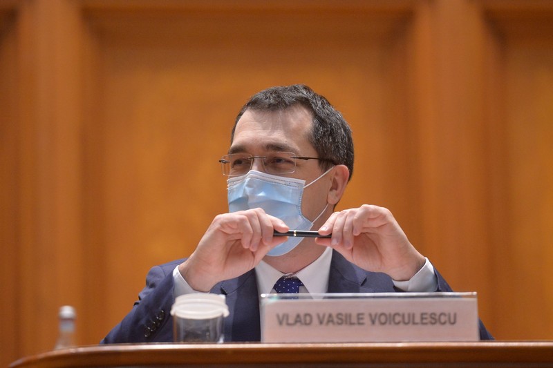 Vlad Voiculescu a fost revocat, joi, 15 aprilie, din funcția de ministru al sănătății | Foto: Hepta