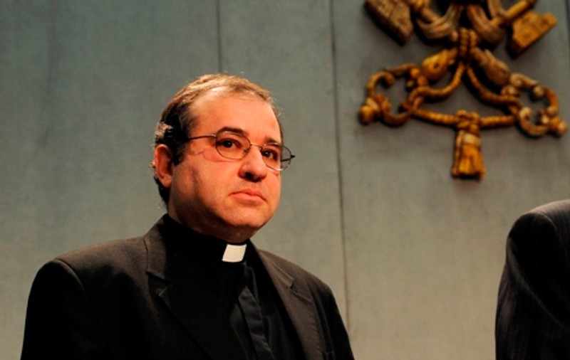 Vaticanul recunoaşte existenţa extratereştilor