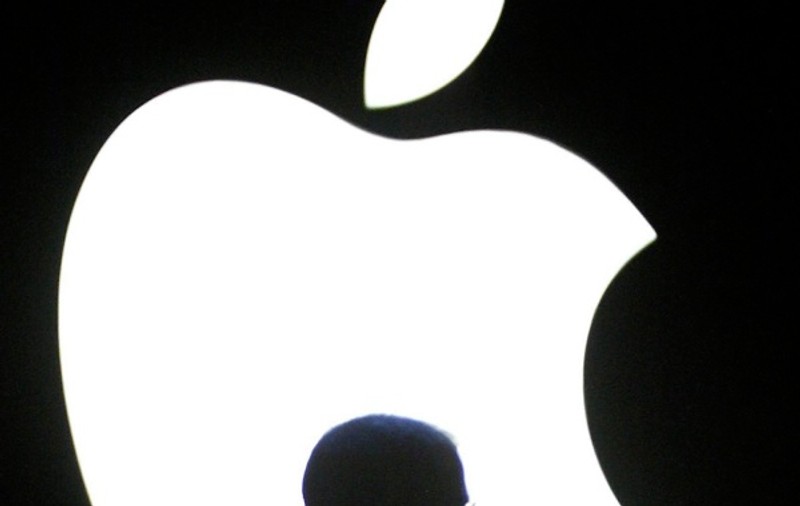 Apple ar putea plăti cu banii jos datoria externă a României