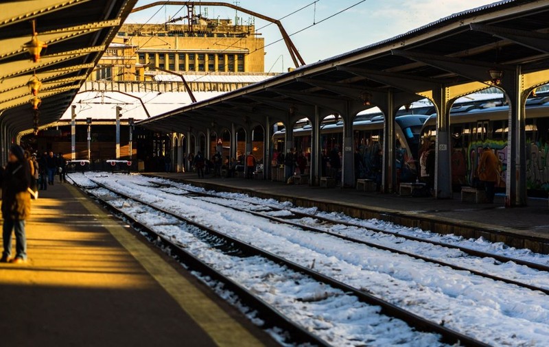CFR Călători întrerupe comercializarea titlurilor de călătorie metropolitane integrate din 17 februarie. Ce se întâmplă cu cele deja emise