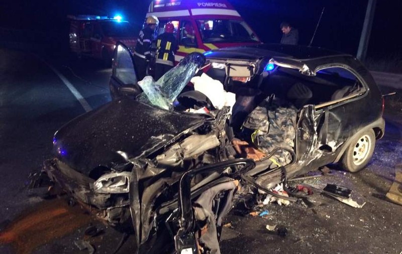Accident îngrozitor între trei mașini lângă Sighișoara. Un om a murit, doi au fost răniți
