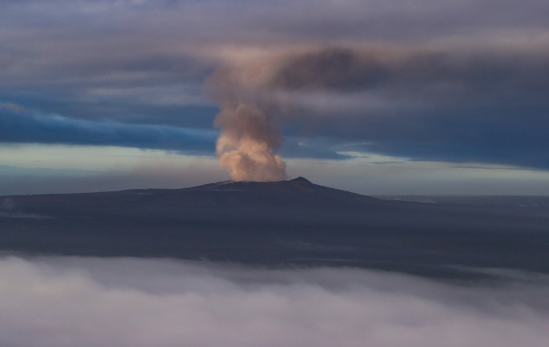 Două dintre cele mai devastatoare forțe ale naturii, un uragan și un vulcan aflat în erupție, se vor înfrunta săptămâna viitoare în Hawaii