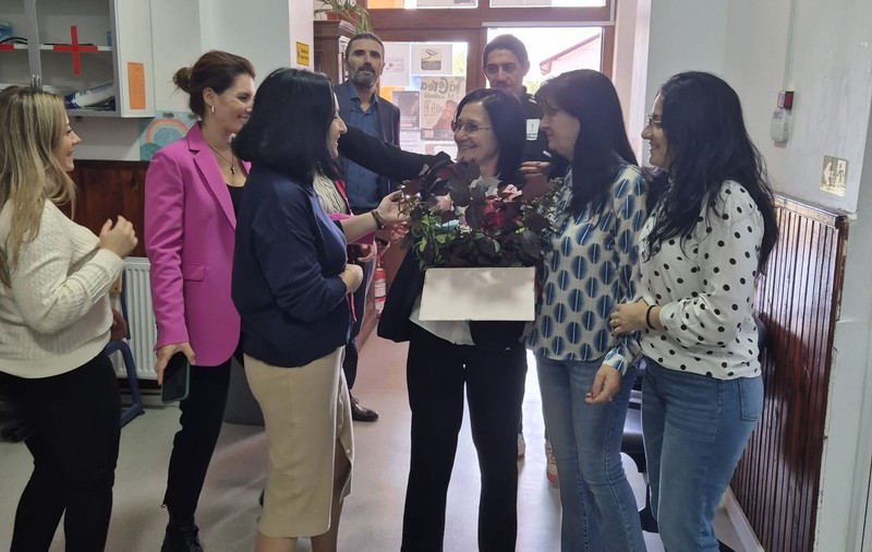 Povestea Marianei Stan, Directoarea Anului 2025, cea care a început reabilitarea școlii din Dor Mărunt cu doar un cal și-o căruță