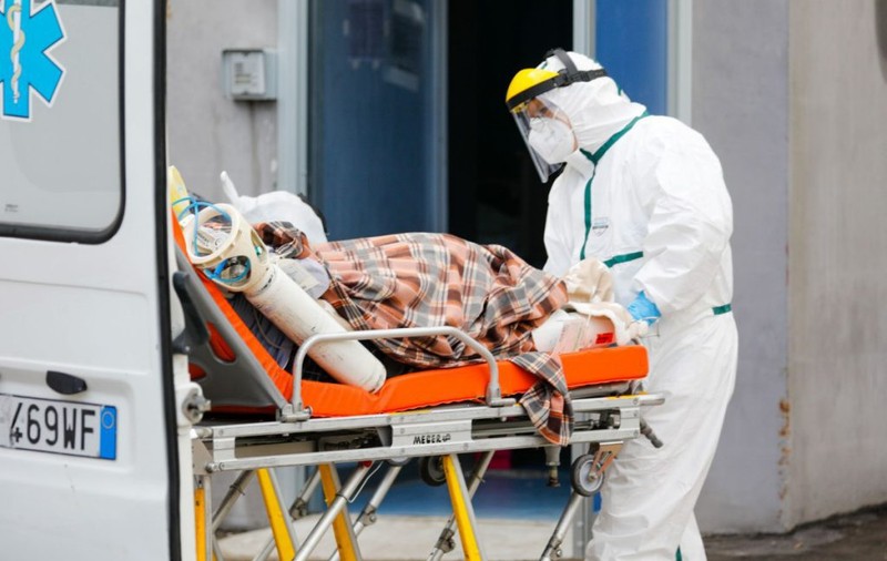 31 de noi infectări și 5 decese COVID în ultimele 24 de ore. Alte 70 de decese din urmă, anunțate azi de oficiali