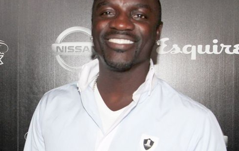 Akon a fost dat în judecată de o firmă de construcţii