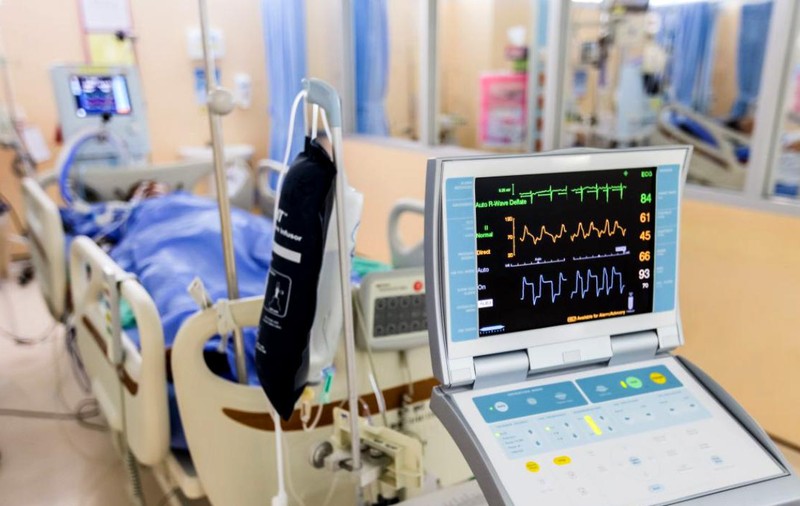 ONG-uri: Cerem autorităților îngrijirea celor fără adăpost și a pacienților cu boli cronice: SIDA, TBC, hepatite, psihiatrice