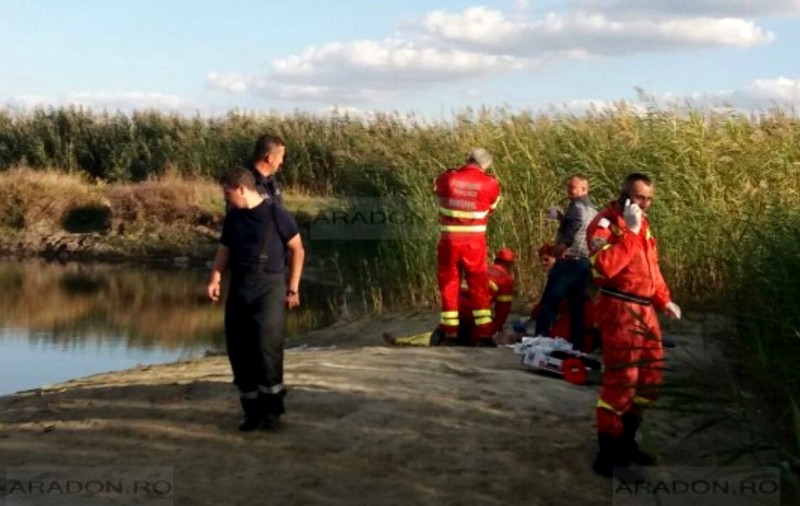 Doi copii de 11 ani, găsiți înecați într-un iaz din Vaslui. Băieții erau dați dispăruți