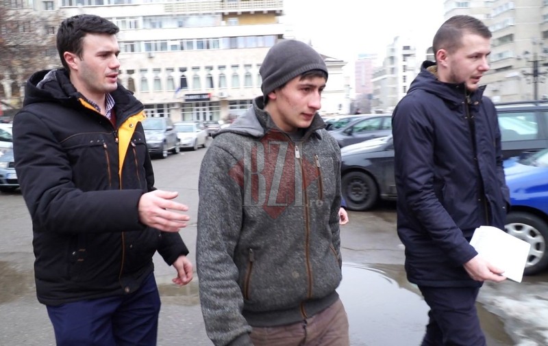 Un tânăr din Iași a încercat să violeze o fată de 12 ani. A fost prins de mama copilei, care a alertat autoritățile