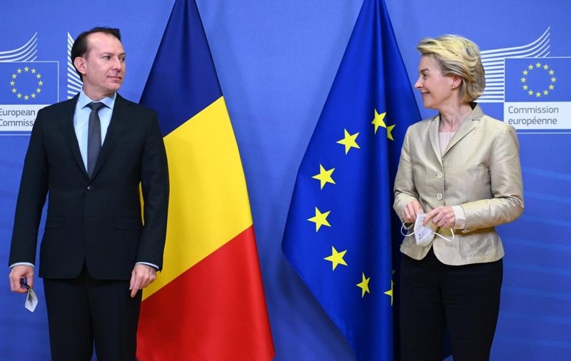 Contre între PNL, PSD și USR pe tema PNRR. Cîțu: Planul României nu mai poate fi renegociat cu Comisia Europeană